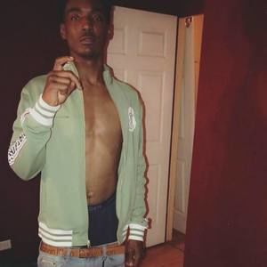 Meet your Posher, Don